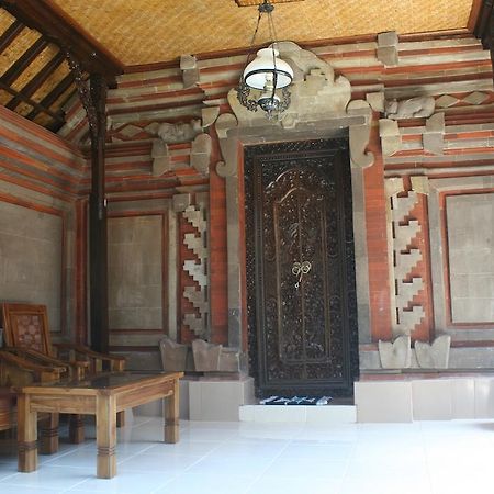 Nugraha Guesthouse 1 Убуд Екстер'єр фото