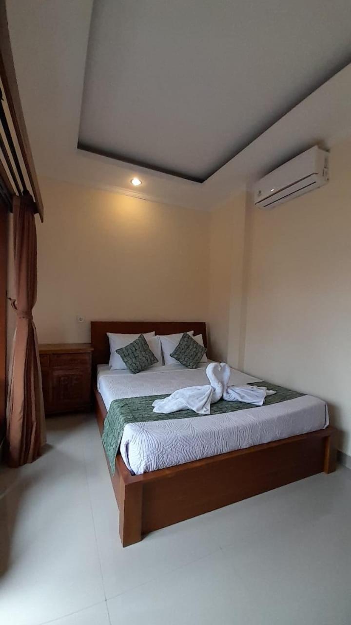 Nugraha Guesthouse 1 Убуд Екстер'єр фото