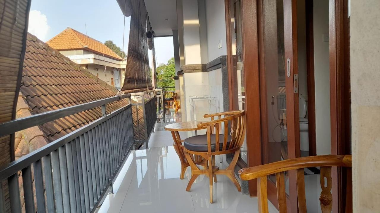 Nugraha Guesthouse 1 Убуд Екстер'єр фото